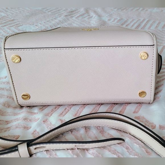 MICHAEL KORS Cleo Small Saffiano Leather Satchel - Picture 9 of 11